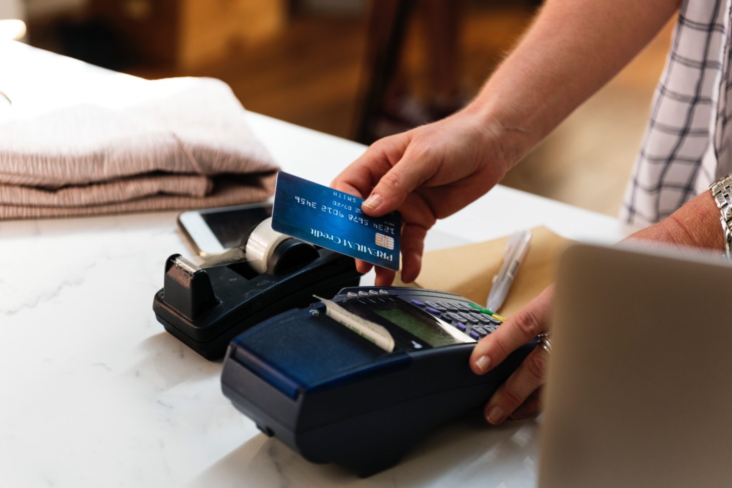 14 Credit Card Holders & 4 Passport Protectors Set of 18 Against Identification Theft & Credit Card Fraud RFID Blocking Sleeves 